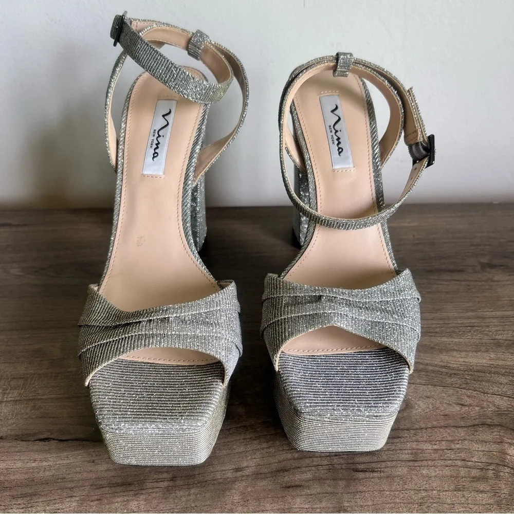 Nina b1504 24767